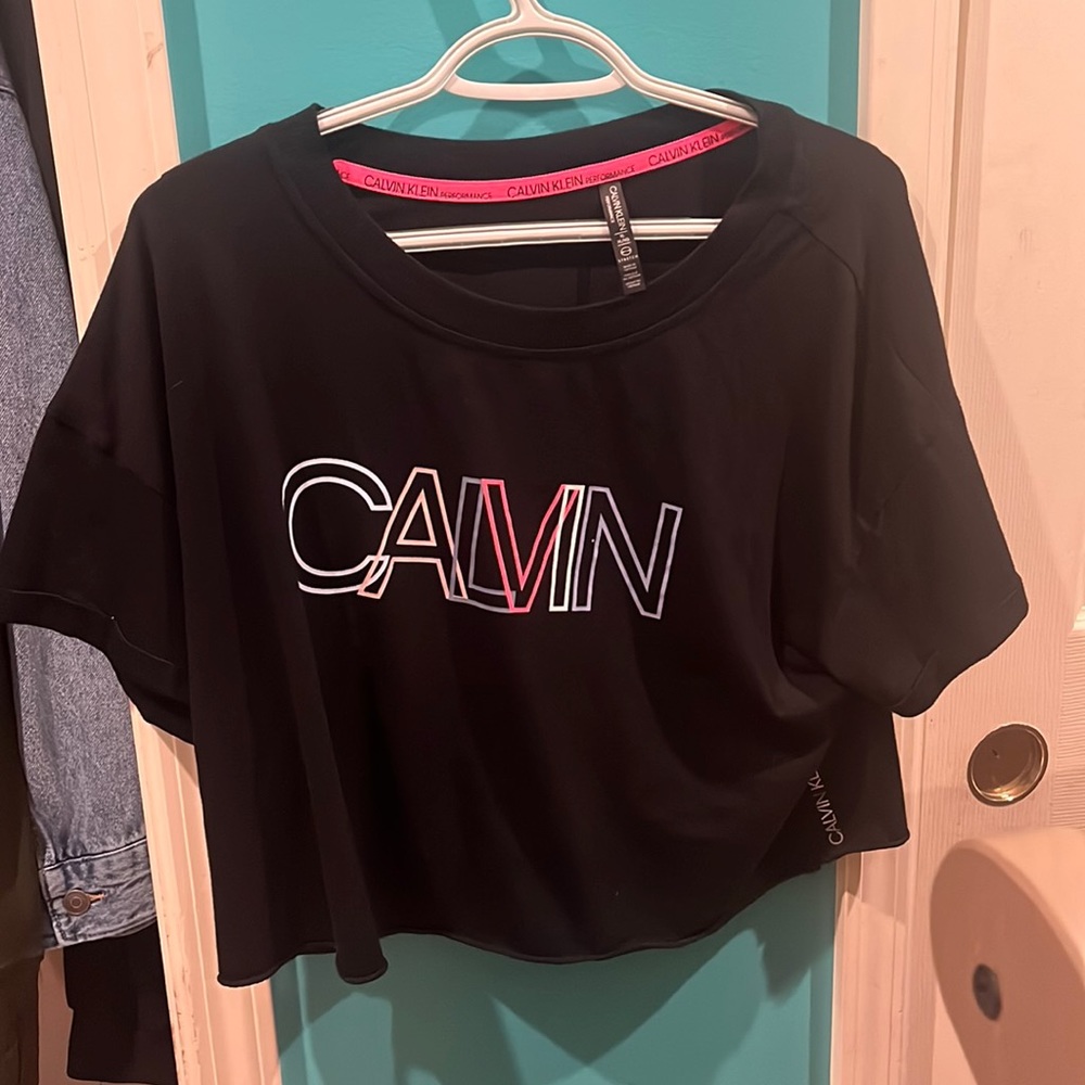 Real Calvin Klein crop shirt